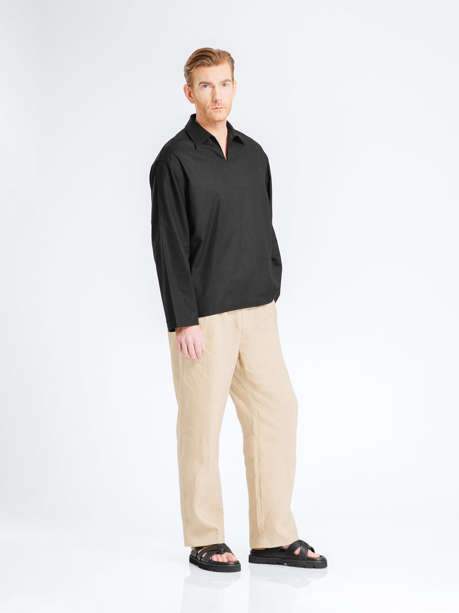 ArisShirtBlack_VareuseCollar_2_1ae036c5-f09d-45cb-9969-55783906d999 - Zeve