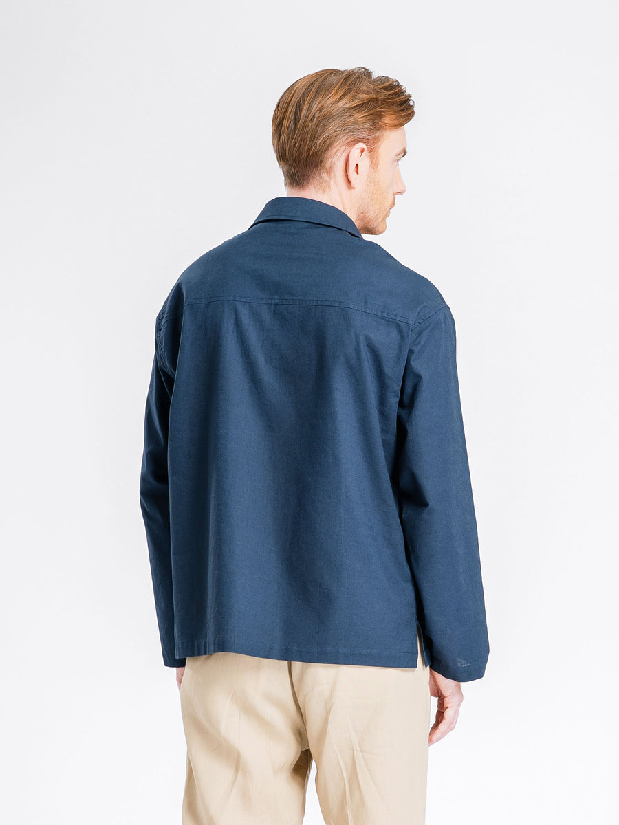 ArisShirtBlue_VareuseCollar_3_8c4fbfbf-4019-4587-91e4-9772199eb153 - Zeve