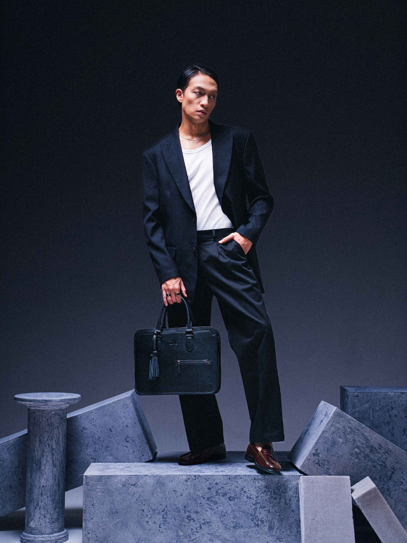 BellunoBriefcaseBlackPebbleGrainLeather3 - Zeve
