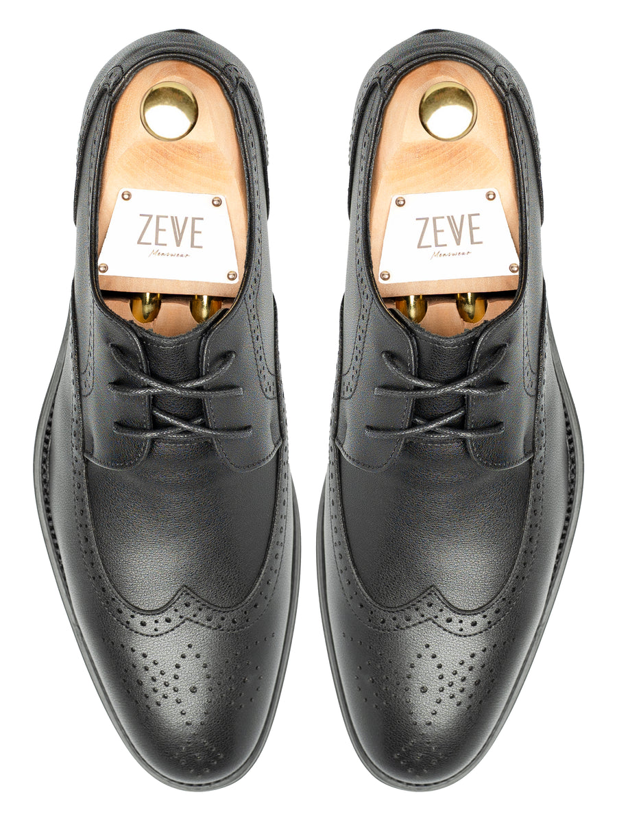 BrogueDerbyWingtipSolidBlackLeather_StudSole_Top - Zeve
