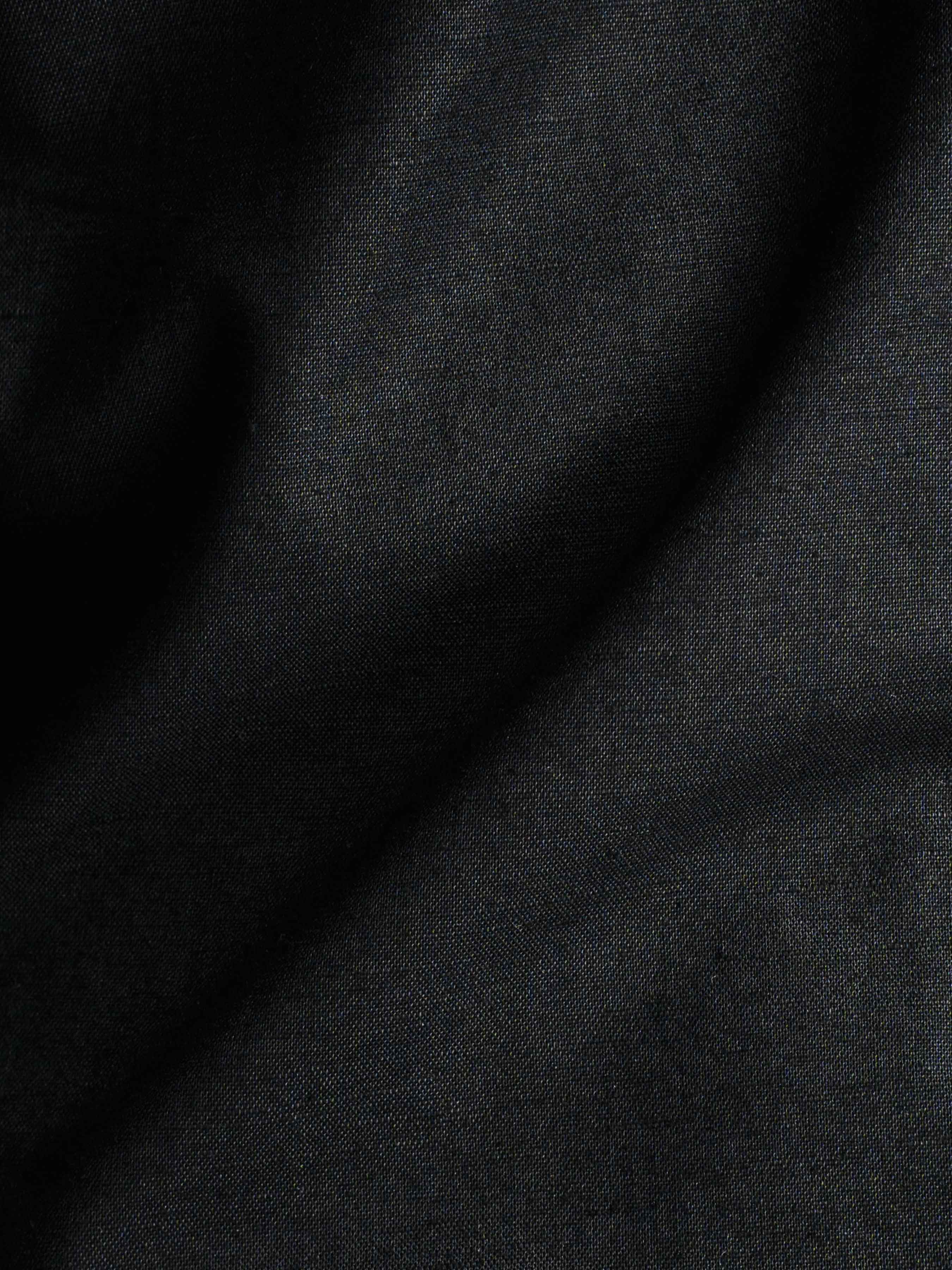 Emanuel Shirt - Black One-piece Collar