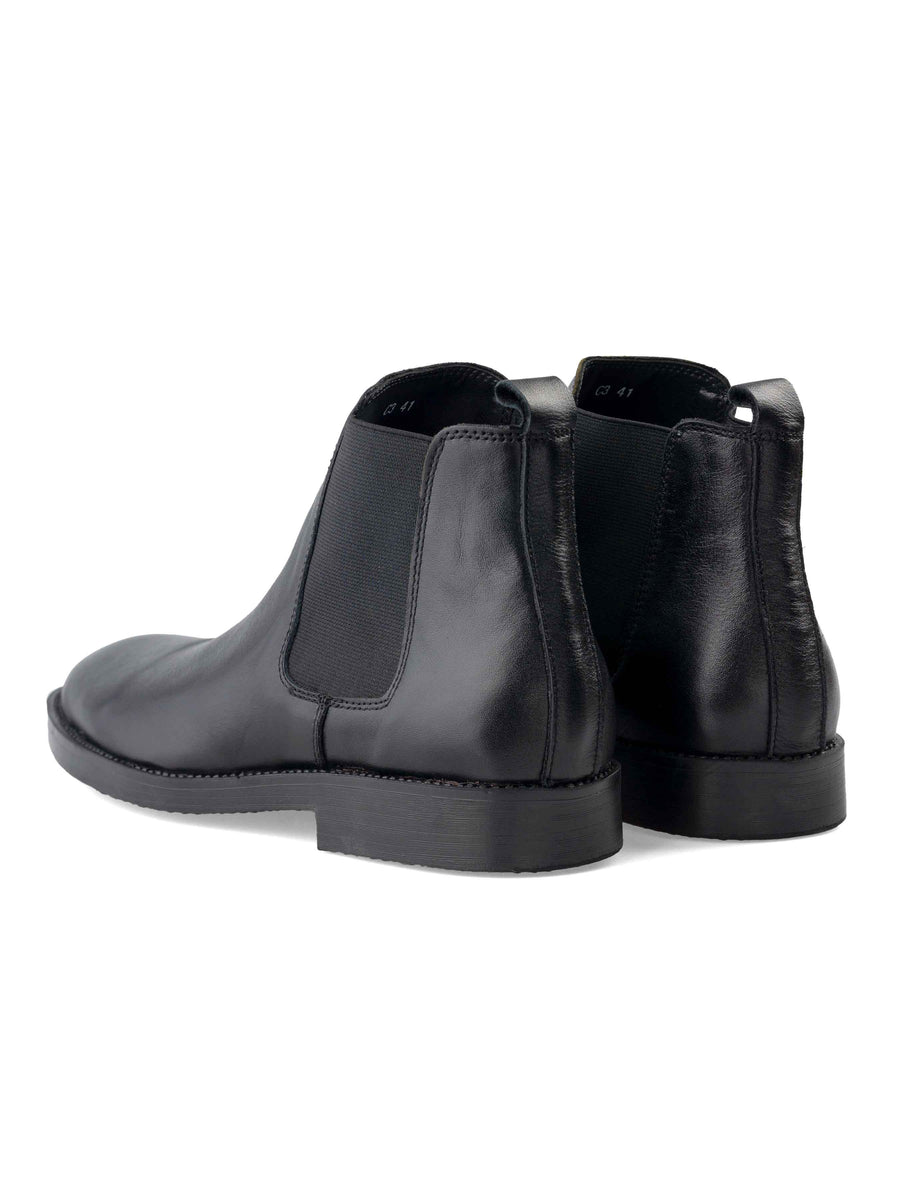 Chelsea-Boots-Black-Polished_03_bd2439c4-3012-4011-a0ab-e20031e96f69 - Zeve