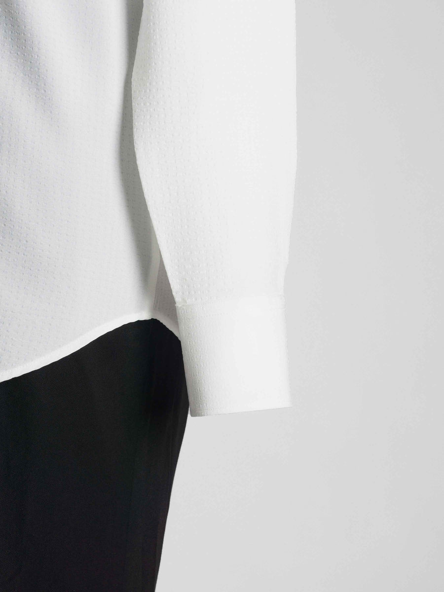 Cuff-Seersucker-Striped-Shirt-White_fe582b87-a5b9-46e5-afdf-0aef7f9a1e93 - Zeve