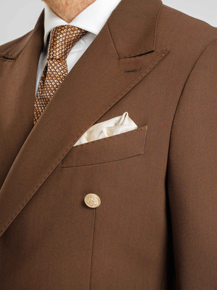 DoubleBreastedSuitBlazerDarkBrownGoldAccent_PeakLapel_8 - Zeve