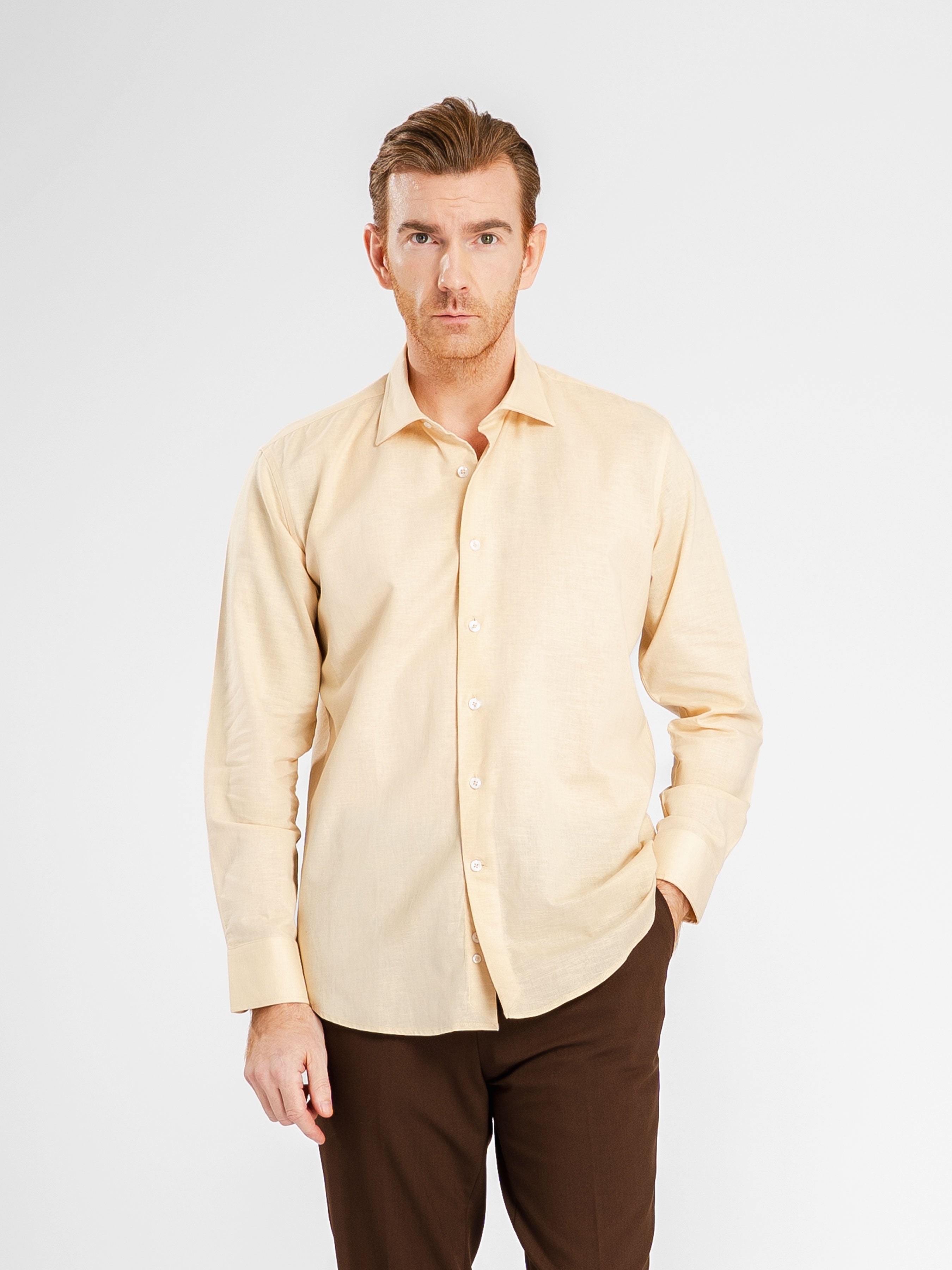 FrancoLinenShirtBeigeWindsorCollar1_6ca4ab9d-87e9-40d5-a647-af4b977783af - Zeve