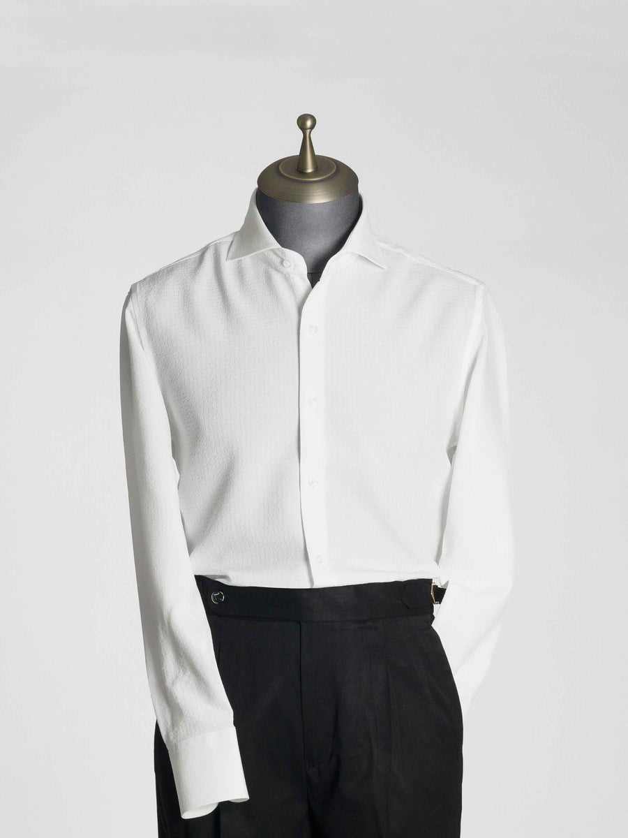 Front-Seersucker-Striped-Shirt-White_2bc29a4e-7f1c-4f86-880b-f28092f60cff - Zeve