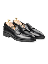 Front-Solid-Black-Wayne-Penny-Loafer-_Crepe-Sole - Zeve