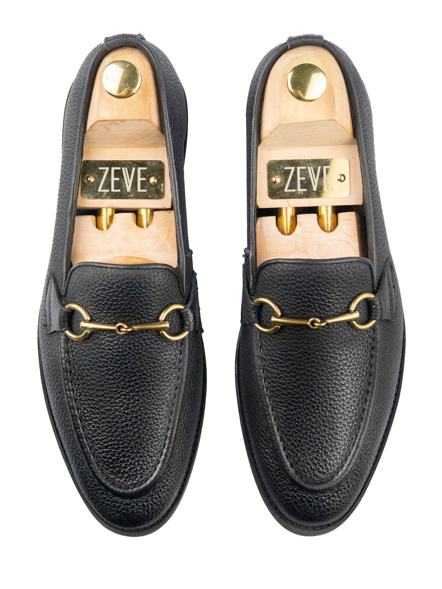Horsebit-Buckle-Loafer-Black-Pebble-Grain-Leather_04 - Zeve
