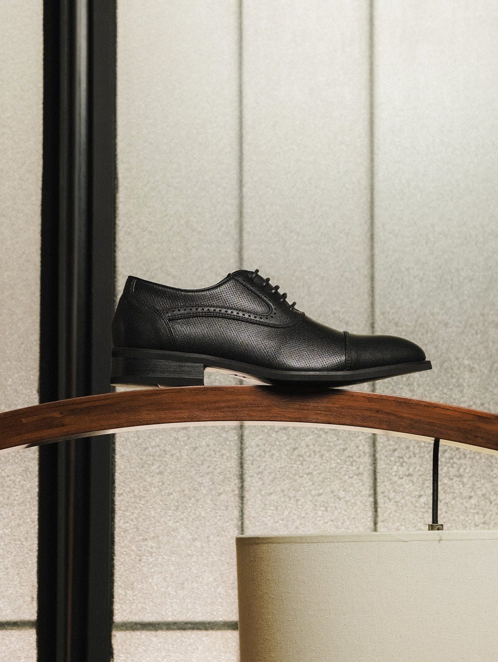 Oxford Cap Toe - Solid Black Leather (Stud Sole)