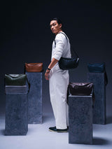LeoneCrossbodyBagBlackLeather1 - Zeve