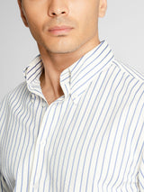 MarciSeersuckerShirtWhiteBlueStripe_ButtonDownCollar_Collar - Zeve