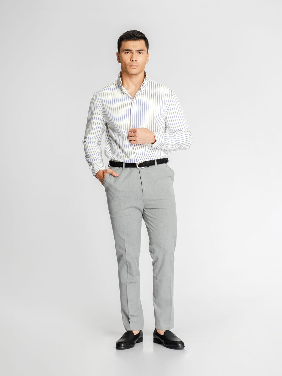 MarciSeersuckerShirtWhiteBlueStripe_ButtonDownCollar_FullBody2 - Zeve