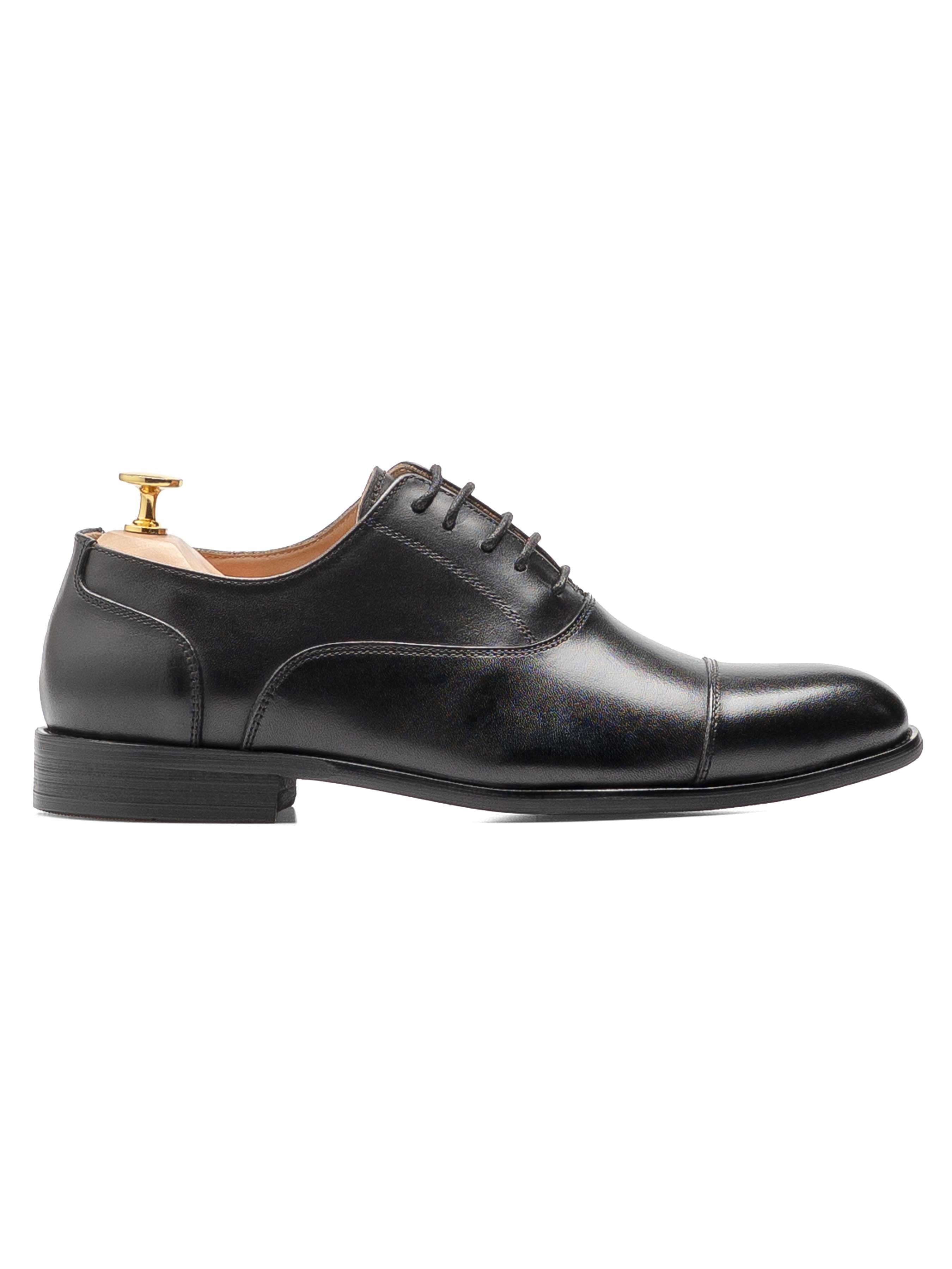 OxfordCapToeBlackLaceUpWideLastSide - Zeve