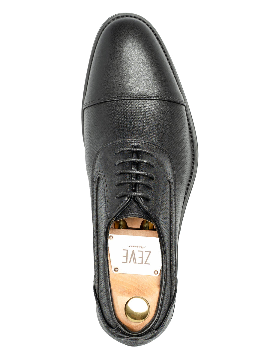 OxfordCapToeSolidBlackLeather_StudSole_Single - Zeve