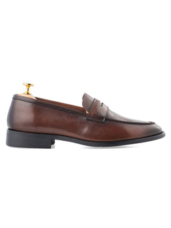 PennyLoaferDarkBrown_HandPaintedPatina_Side_5a173092-ab42-47f9-8fd2-95e871bd80ed - Zeve
