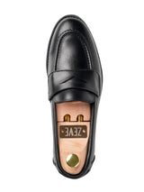 Single-Solid-Black-Wayne-Penny-Loafer-_Crepe-Sole - Zeve
