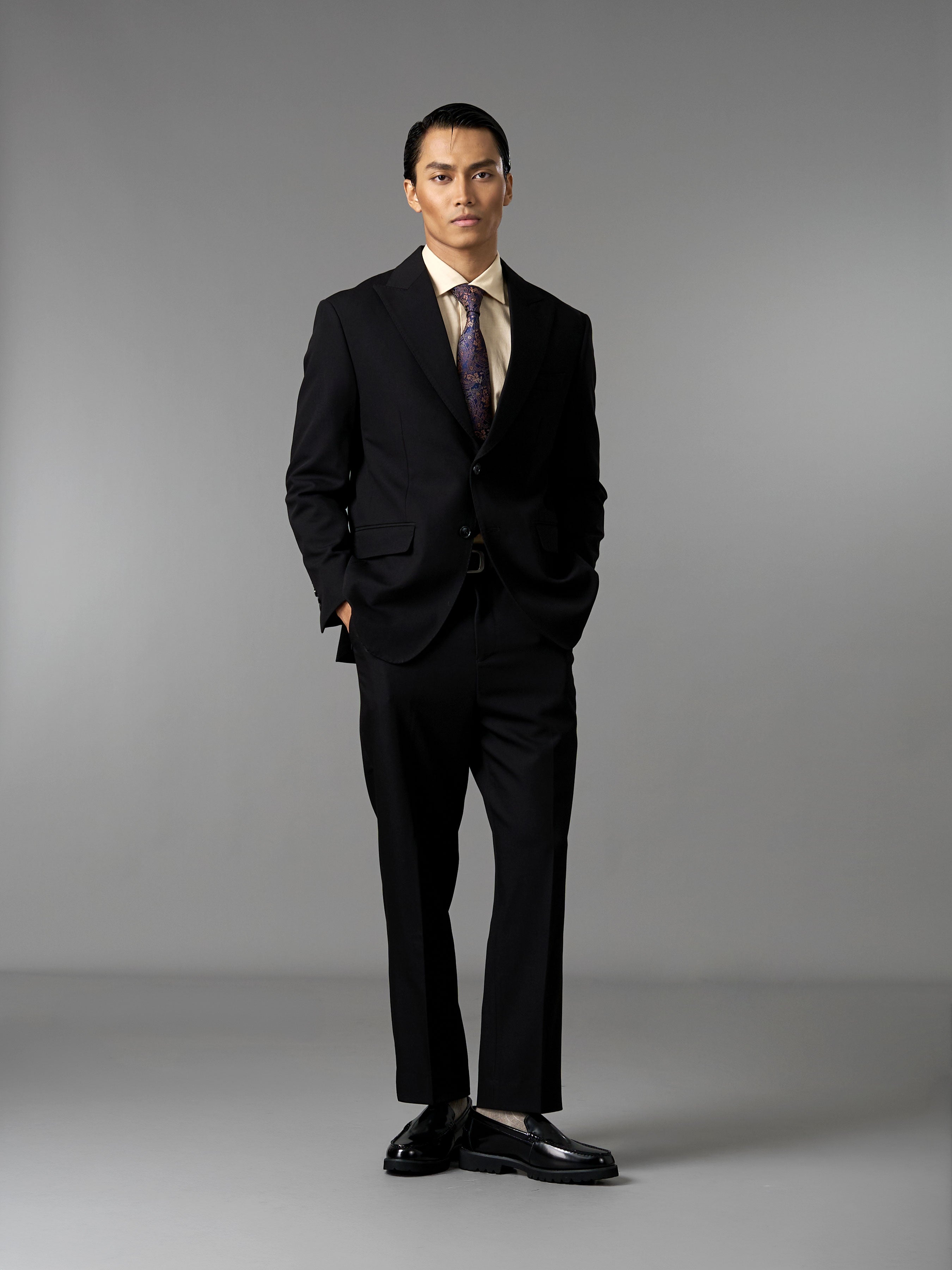 Single Breasted Suit Blazer - Midnight Black (Regular Fit)
