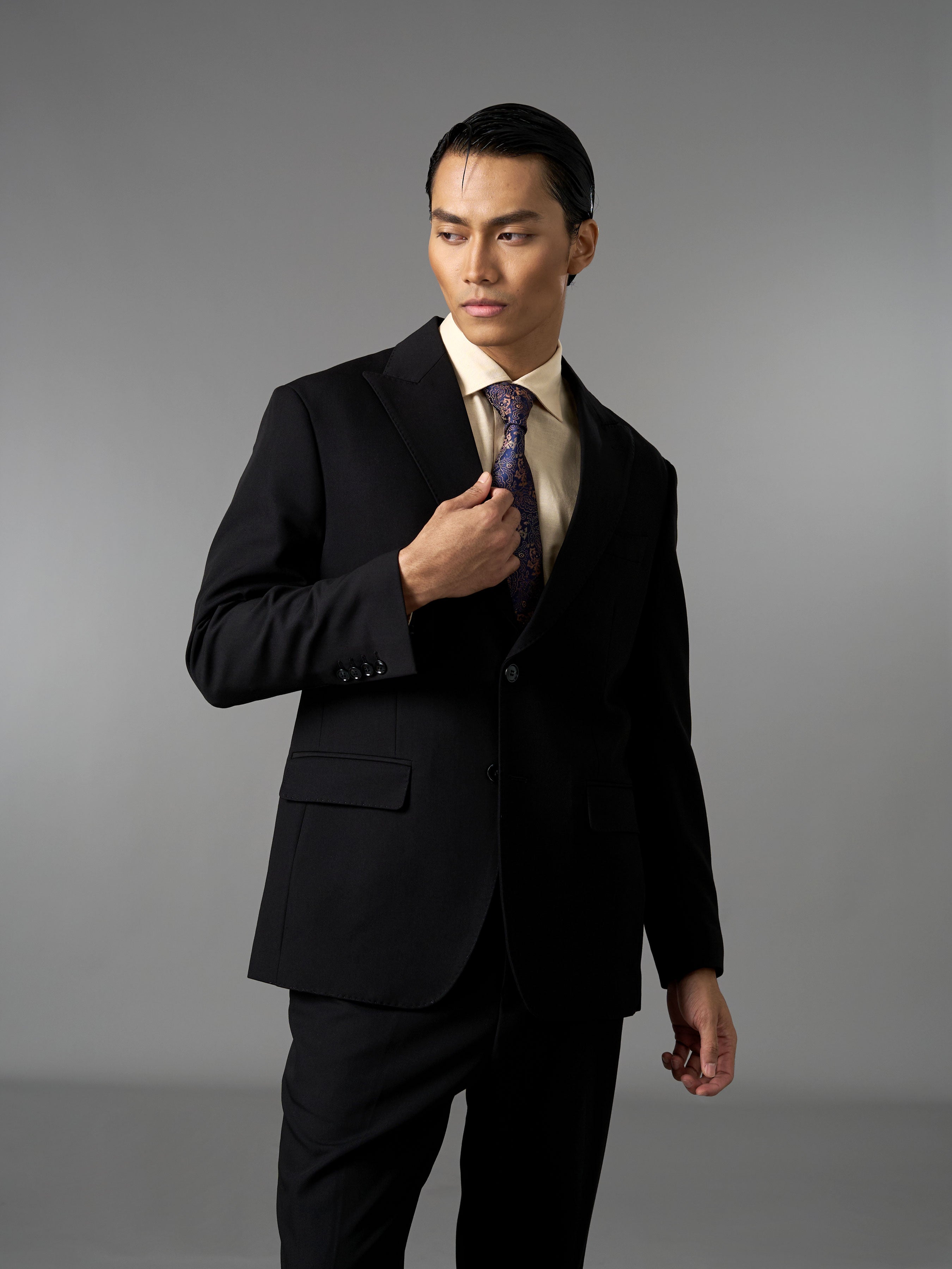 Single Breasted Suit Blazer - Midnight Black (Regular Fit)