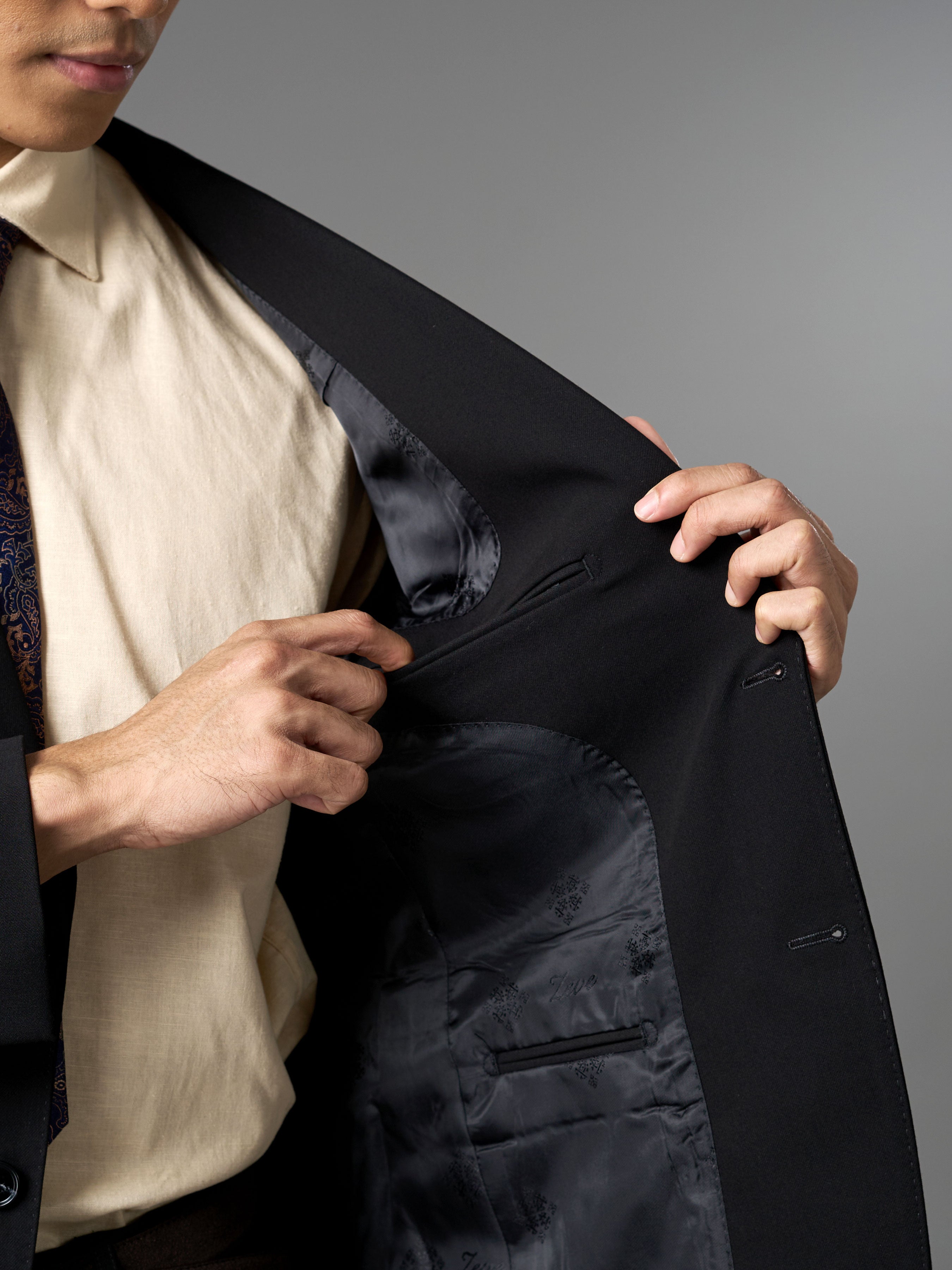 Single Breasted Suit Blazer - Midnight Black (Regular Fit)