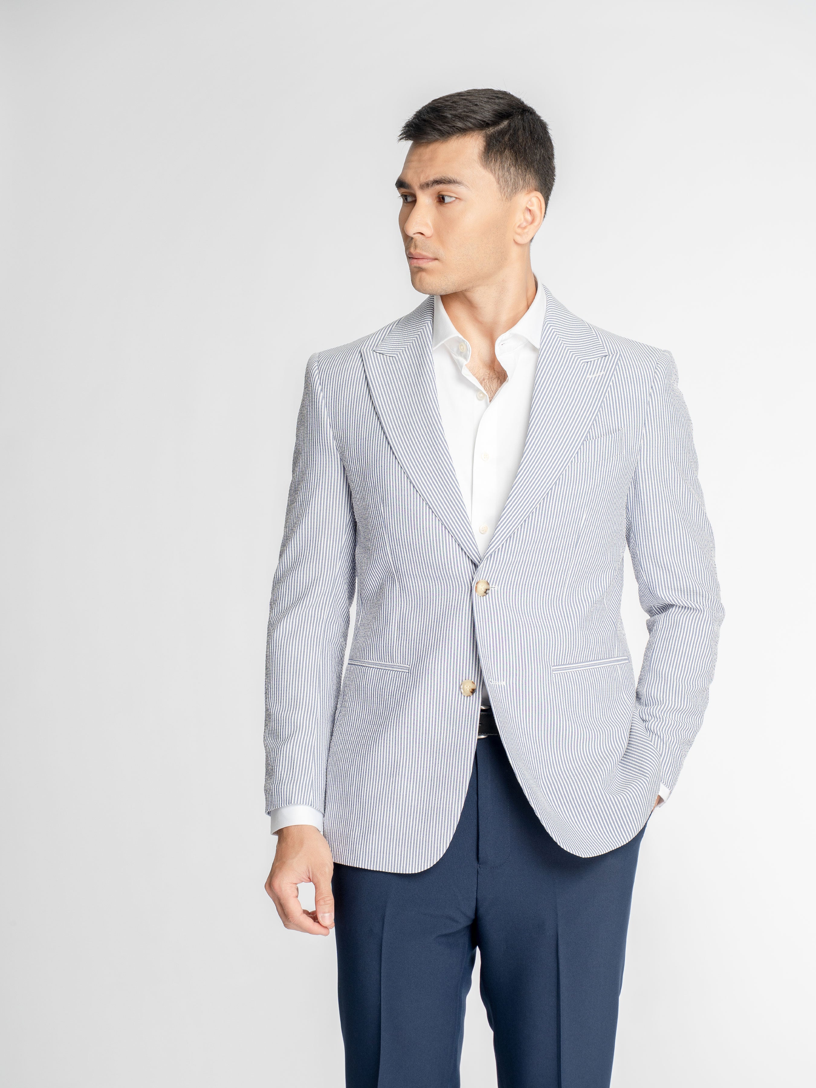 Single Breasted Suit Blazer – Seersucker White Blue Stripe (Peak Lapel)