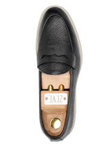 SinglePietroBelgianLoaferBlackPebbleGrainLeather_SoflexSole - Zeve