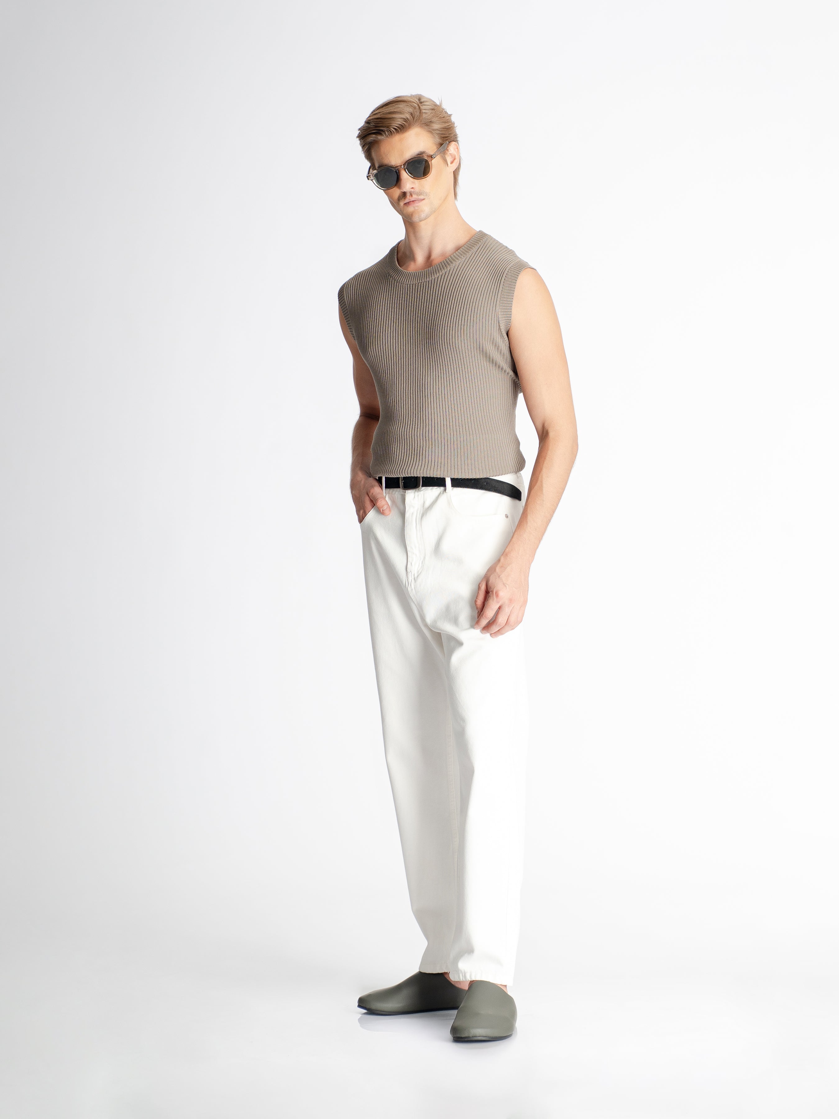 Theo Sleeveless Knit - Light Brown