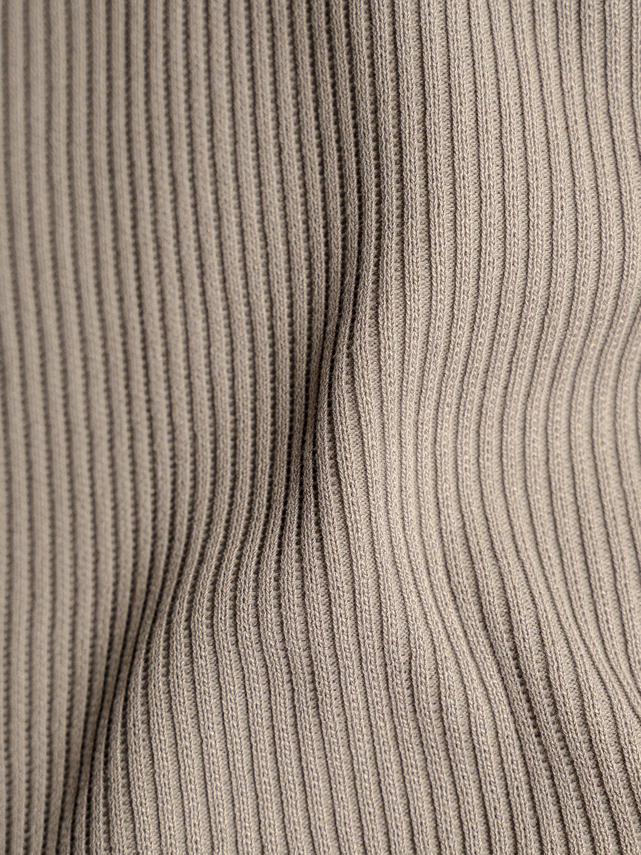Theo Sleeveless Knit - Light Brown
