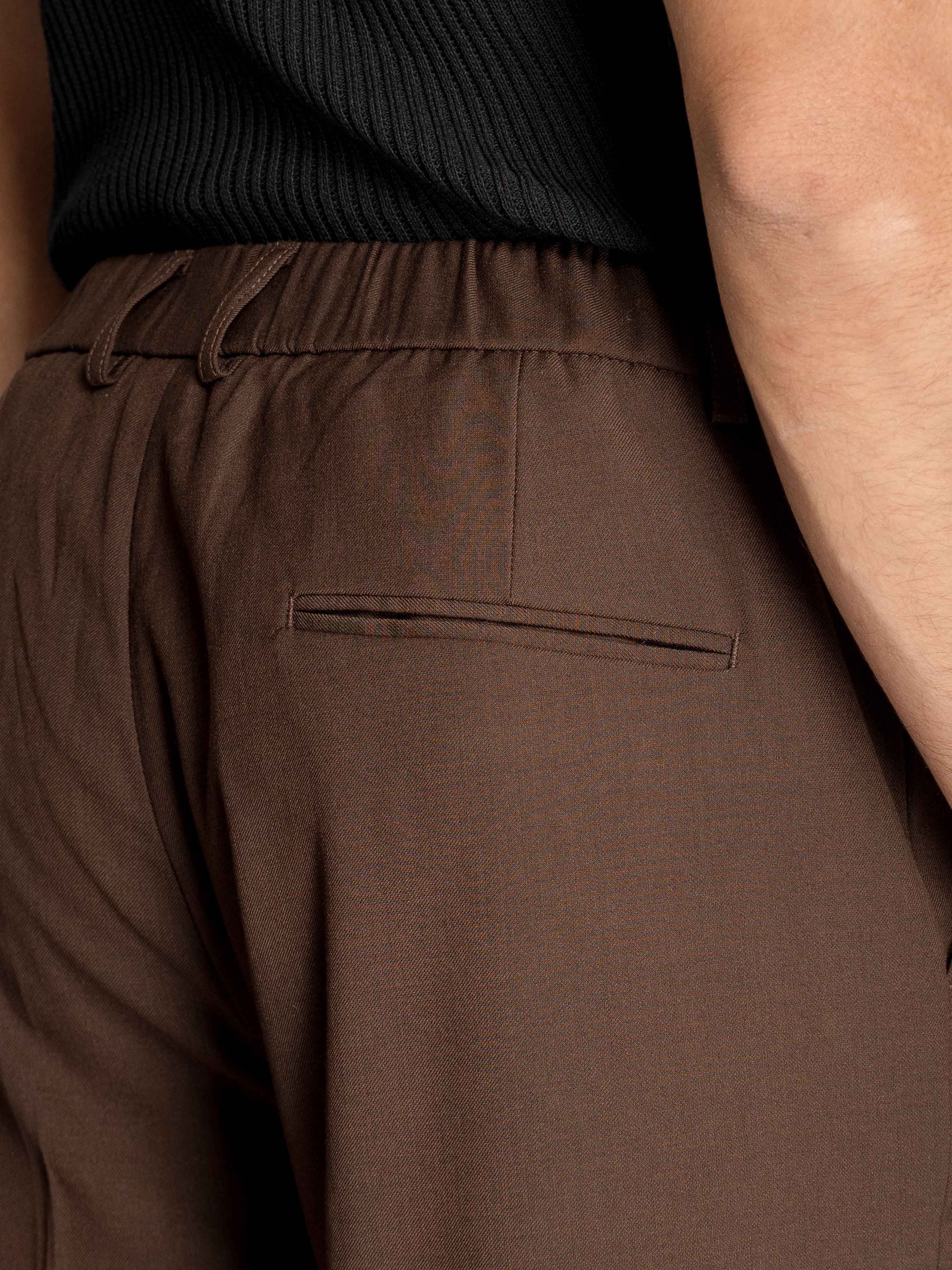 Velano Relaxed Trousers - Coffee (Wide Fit)