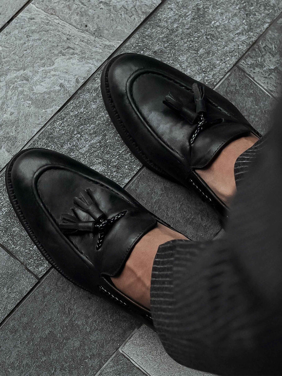 Website-3-Tassel-Loafer-Black-crepe-sole-menswear-Zeve-handmade-shoes-kuala-lumpur - Zeve