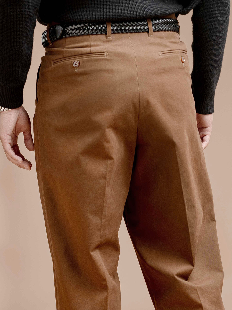 sienahighwaistpleated_brown3_2 - Zeve