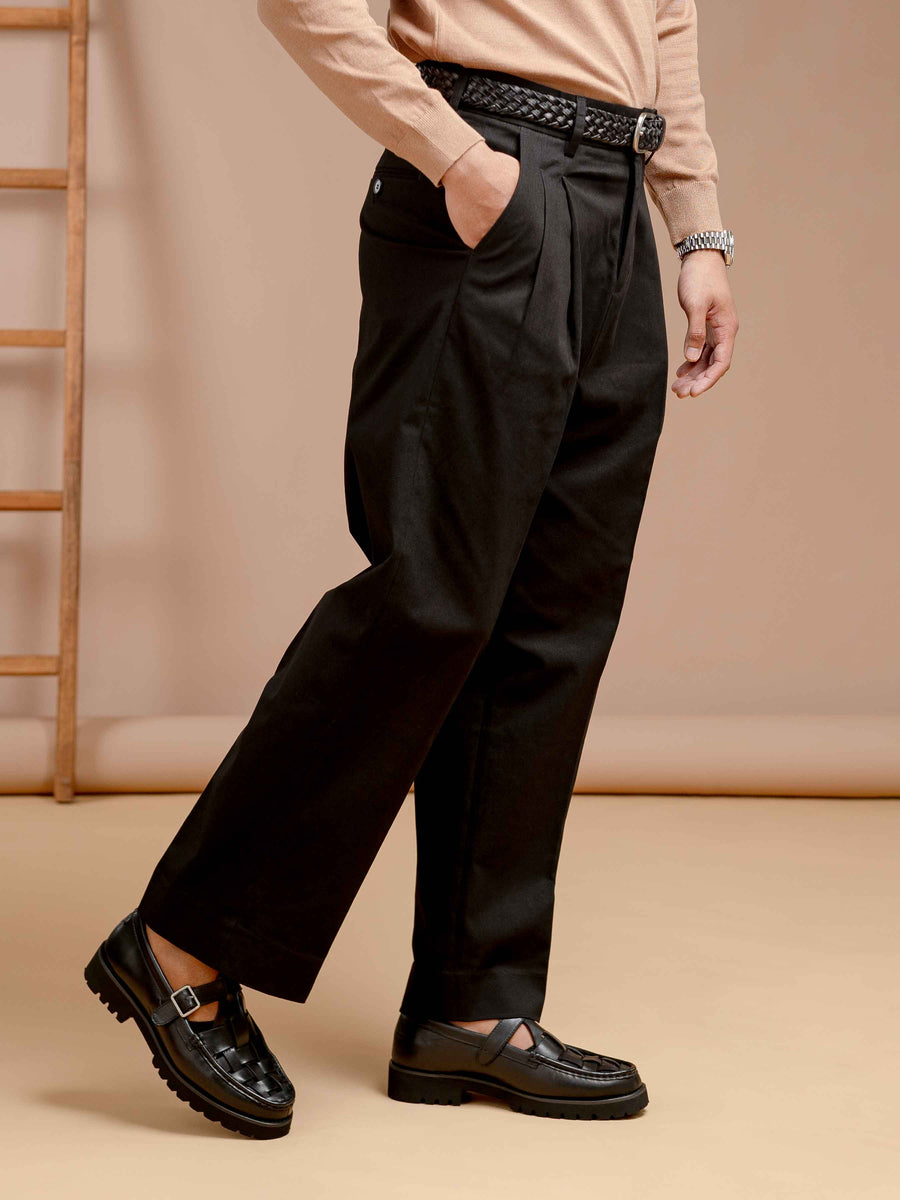 veneziapleatedtrousers-black3_ddeed3c0-4595-4279-9505-411eaa68342a - Zeve